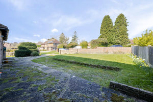 Photo 25- click for photo gallery